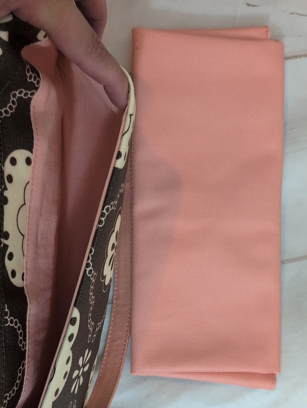 Petunia Pickle Bottom Breakfast in Belfast Diaper Clutch Changing Pad Wipes Case